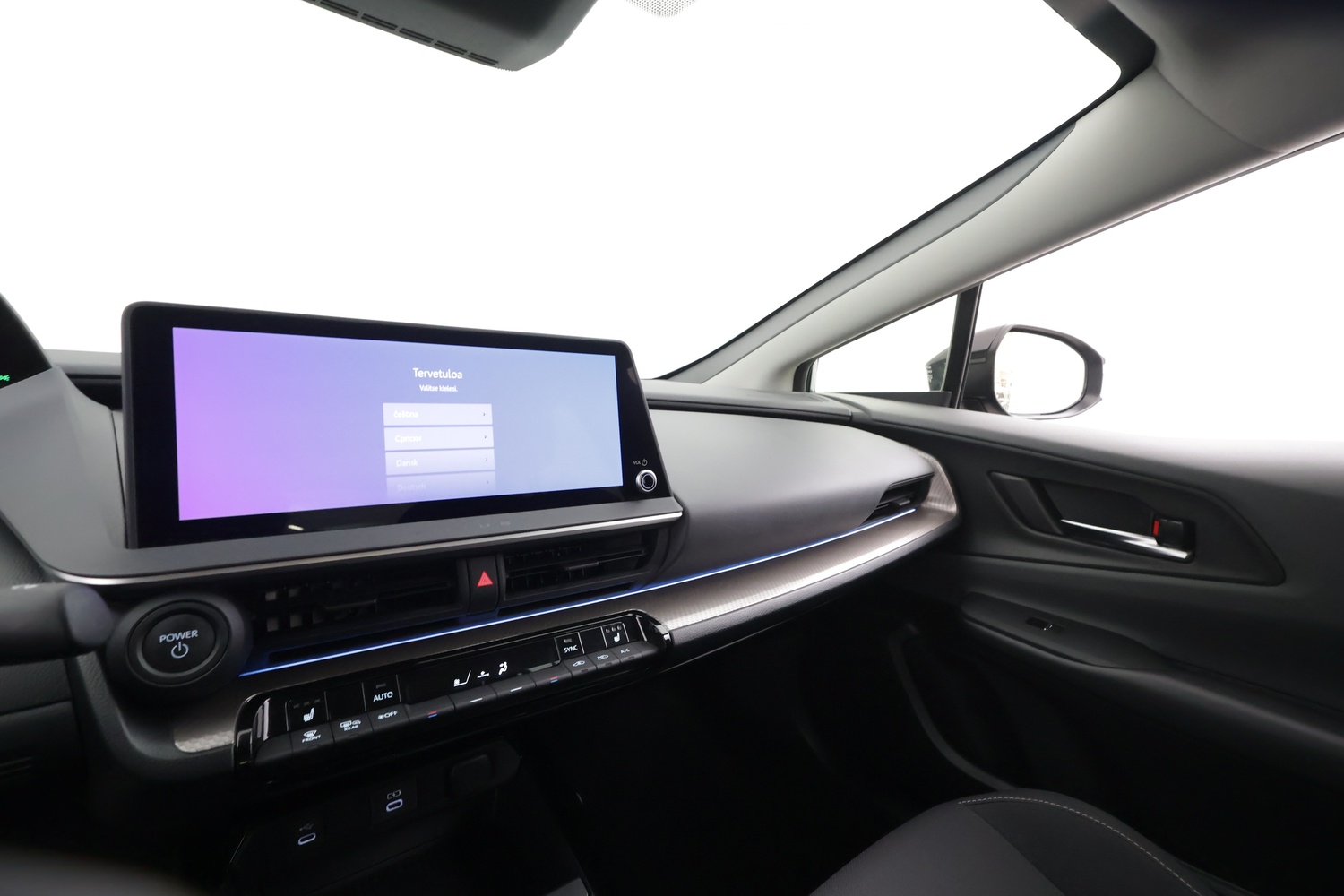 Toyota Prius Plug-in vaihtoauto