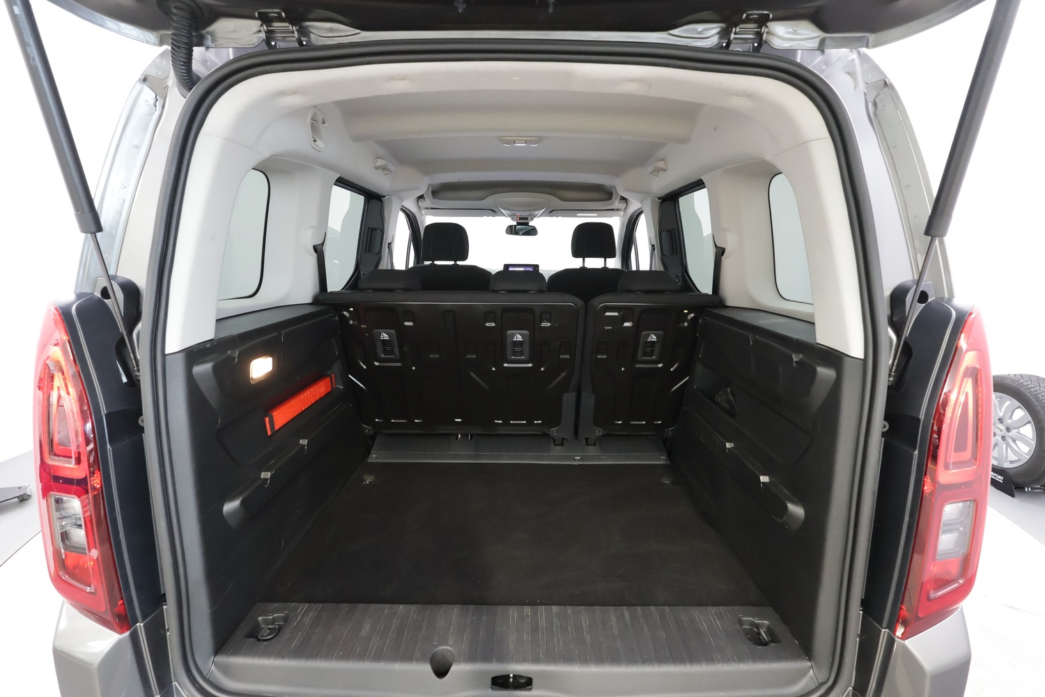 Toyota Proace CITY Verso EV vaihtoauto