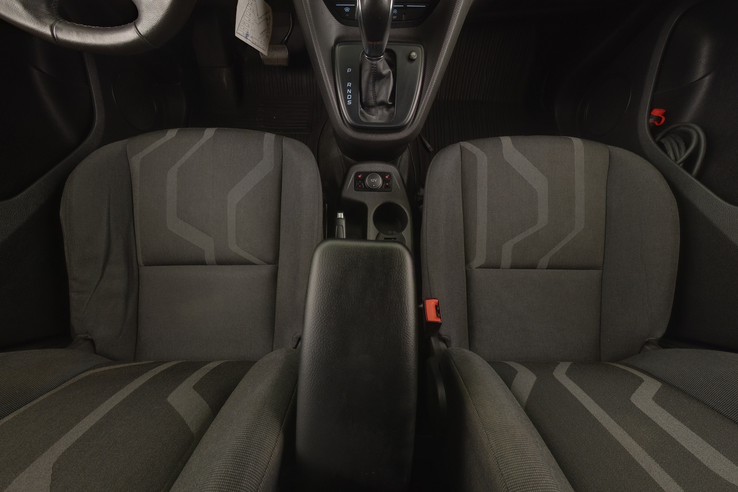 Ford Transit Connect vaihtoauto