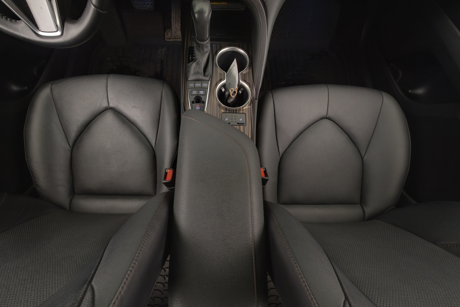 Toyota Camry vaihtoauto