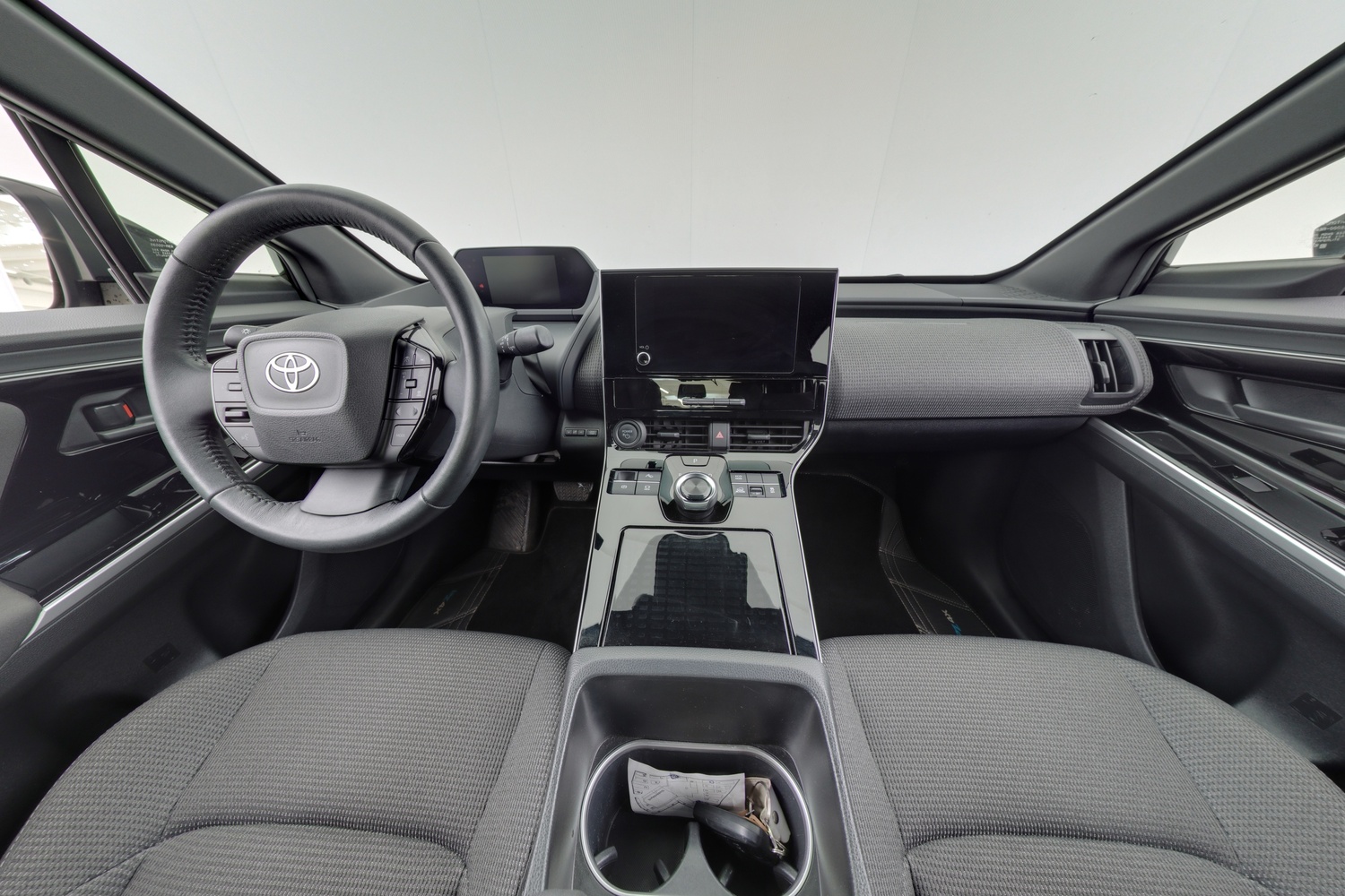 Toyota bZ4X vaihtoauto