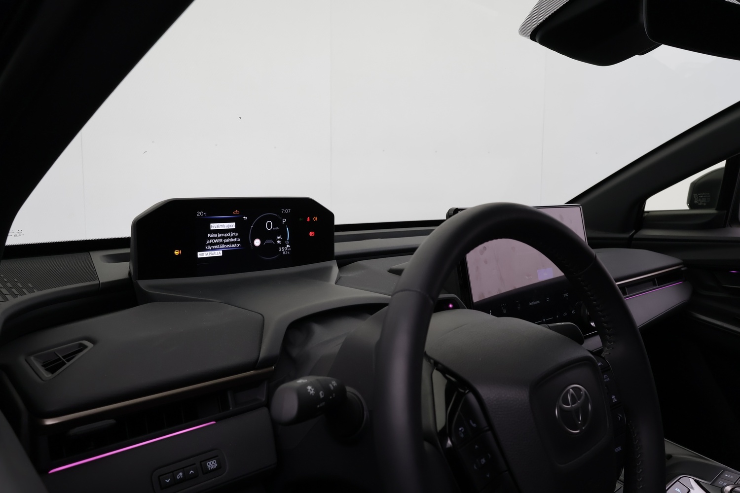 Toyota bZ4X vaihtoauto