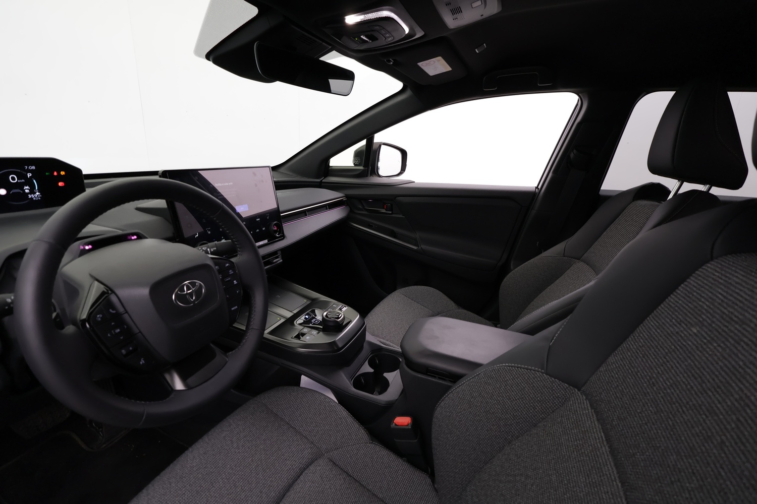 Toyota bZ4X vaihtoauto