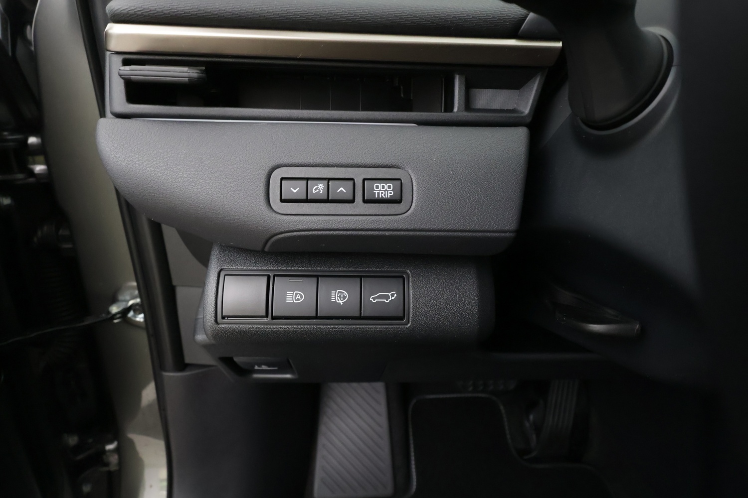 Toyota bZ4X vaihtoauto