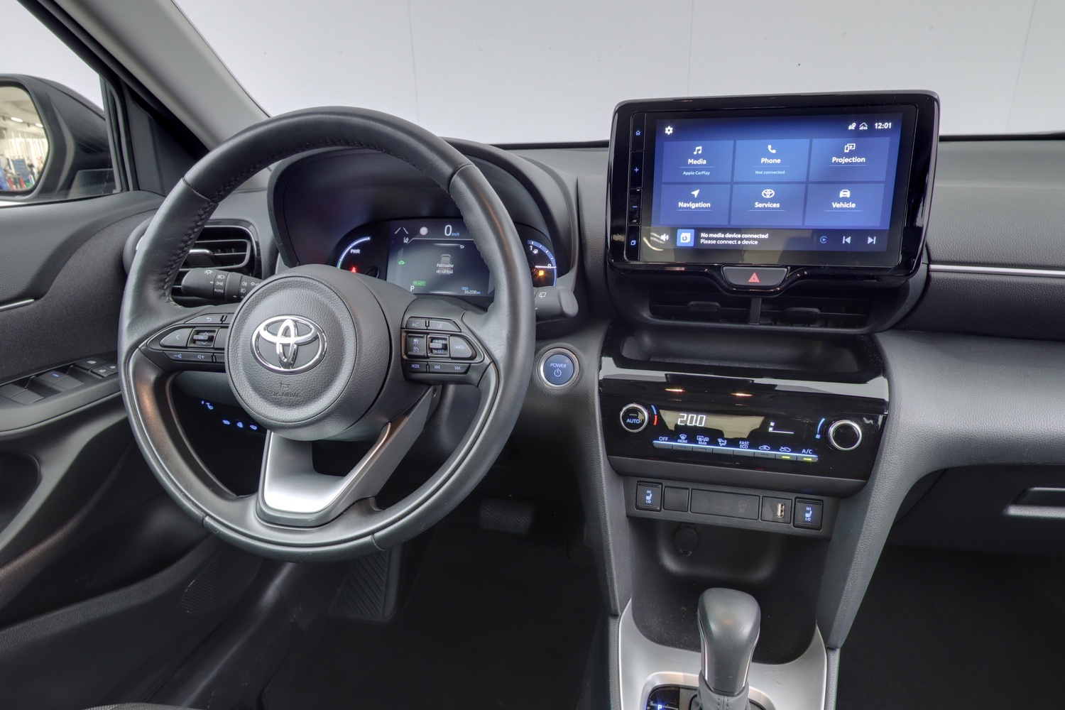 Toyota Yaris Cross vaihtoauto