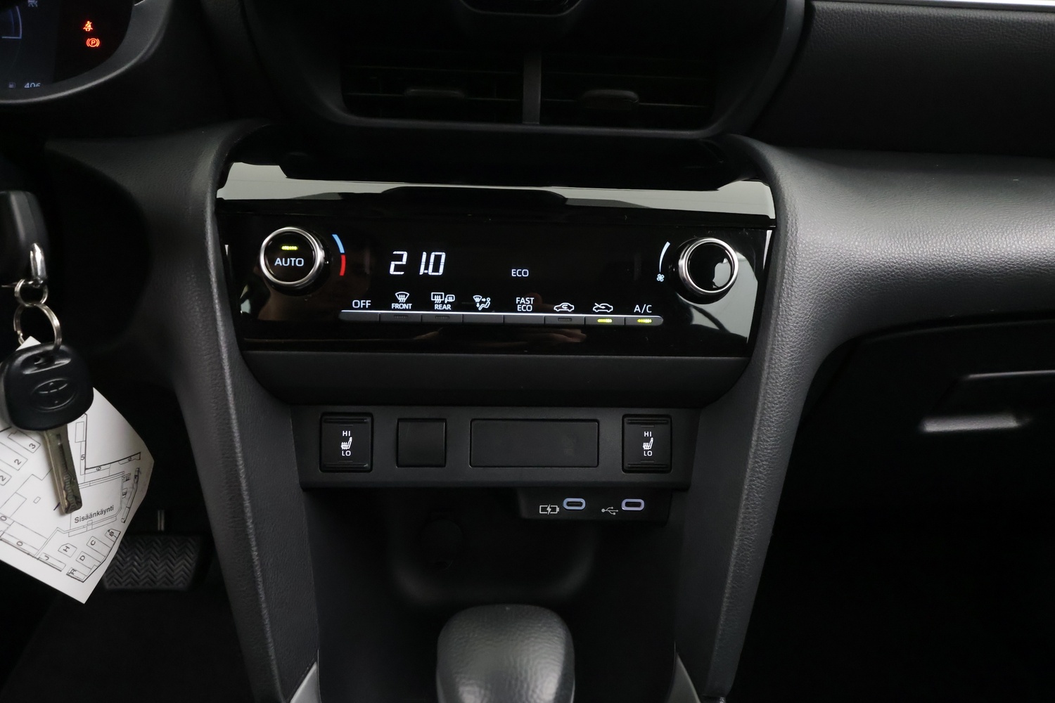Toyota Yaris Cross vaihtoauto