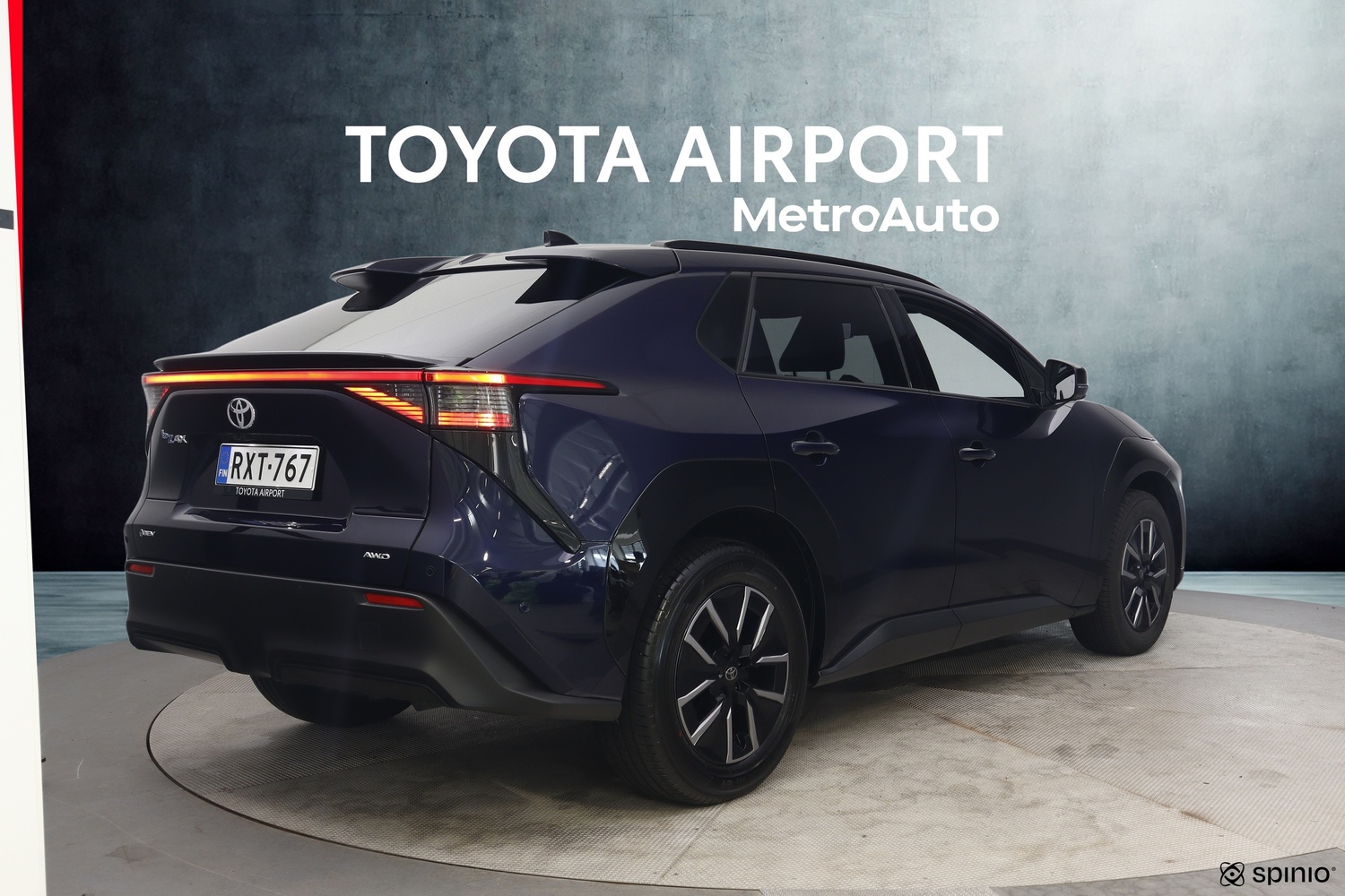 Toyota bZ4X vaihtoauto