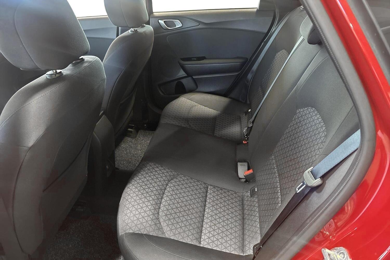 Kia Ceed vaihtoauto