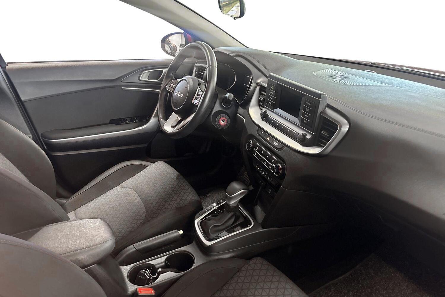 Kia Ceed vaihtoauto