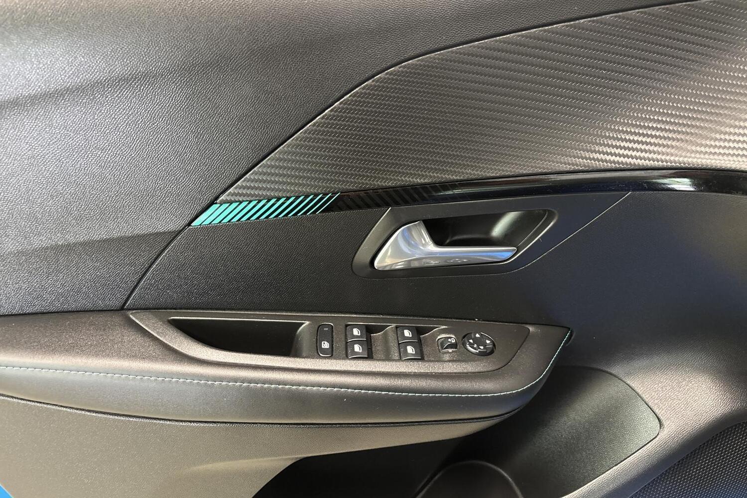 Peugeot e-208 vaihtoauto