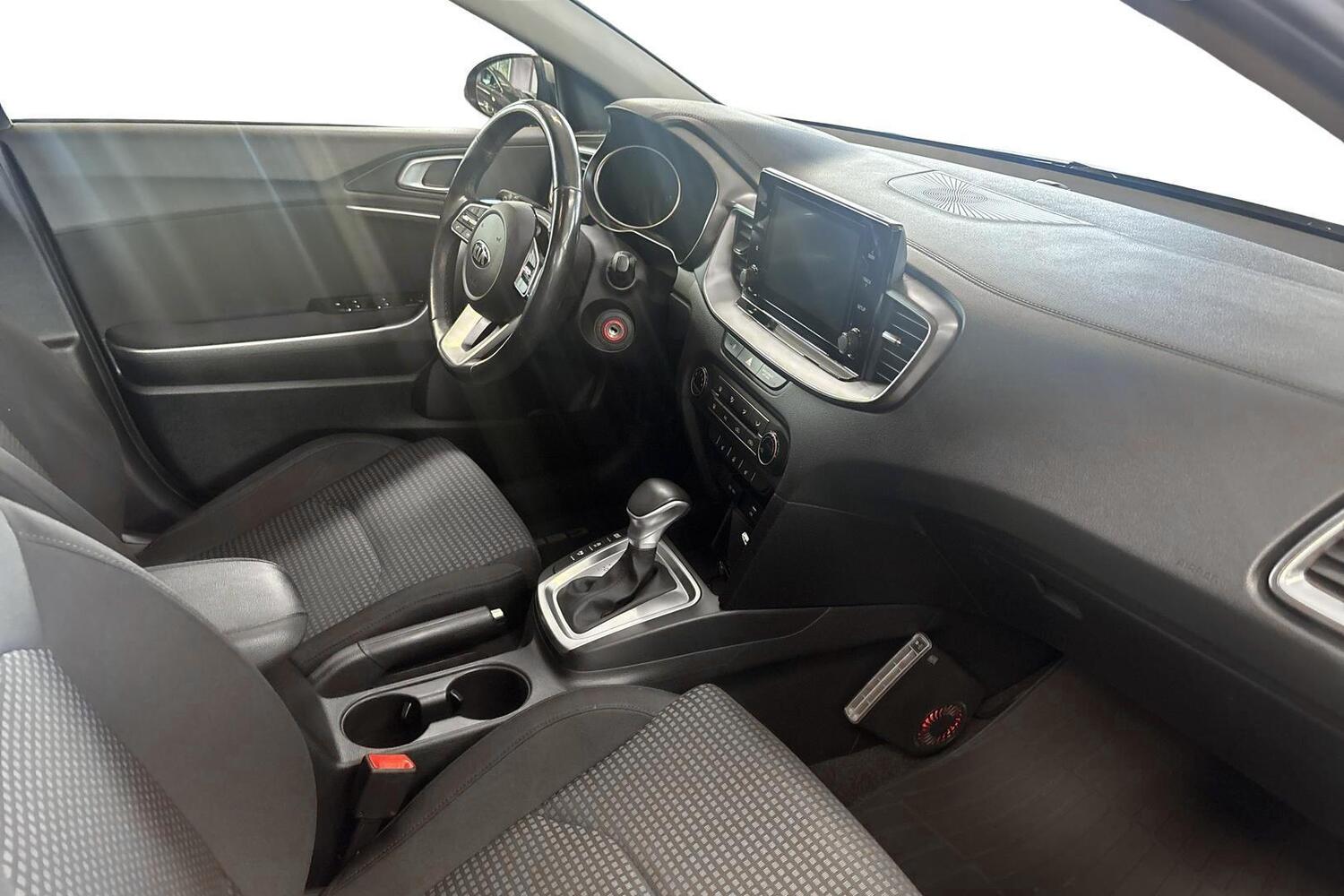 Kia Ceed vaihtoauto