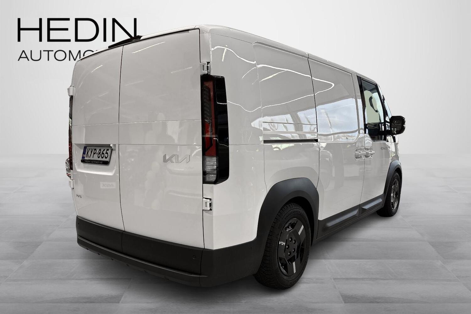 Kia PV5 Cargo vaihtoauto