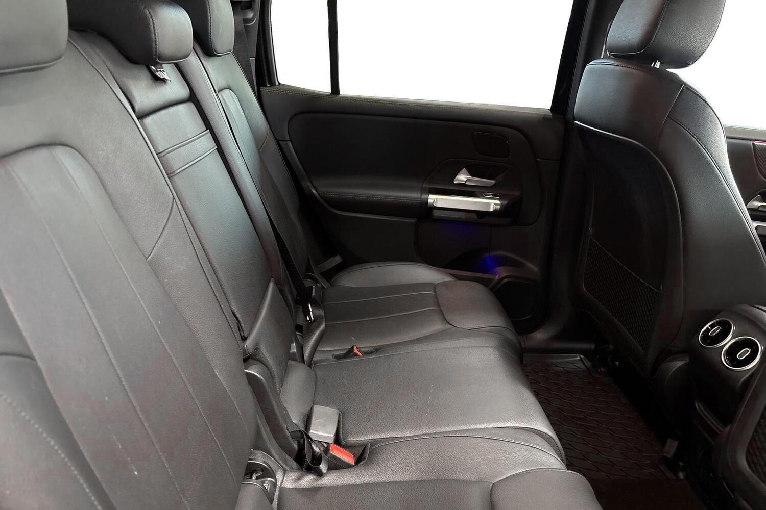 Mercedes-Benz EQB vaihtoauto