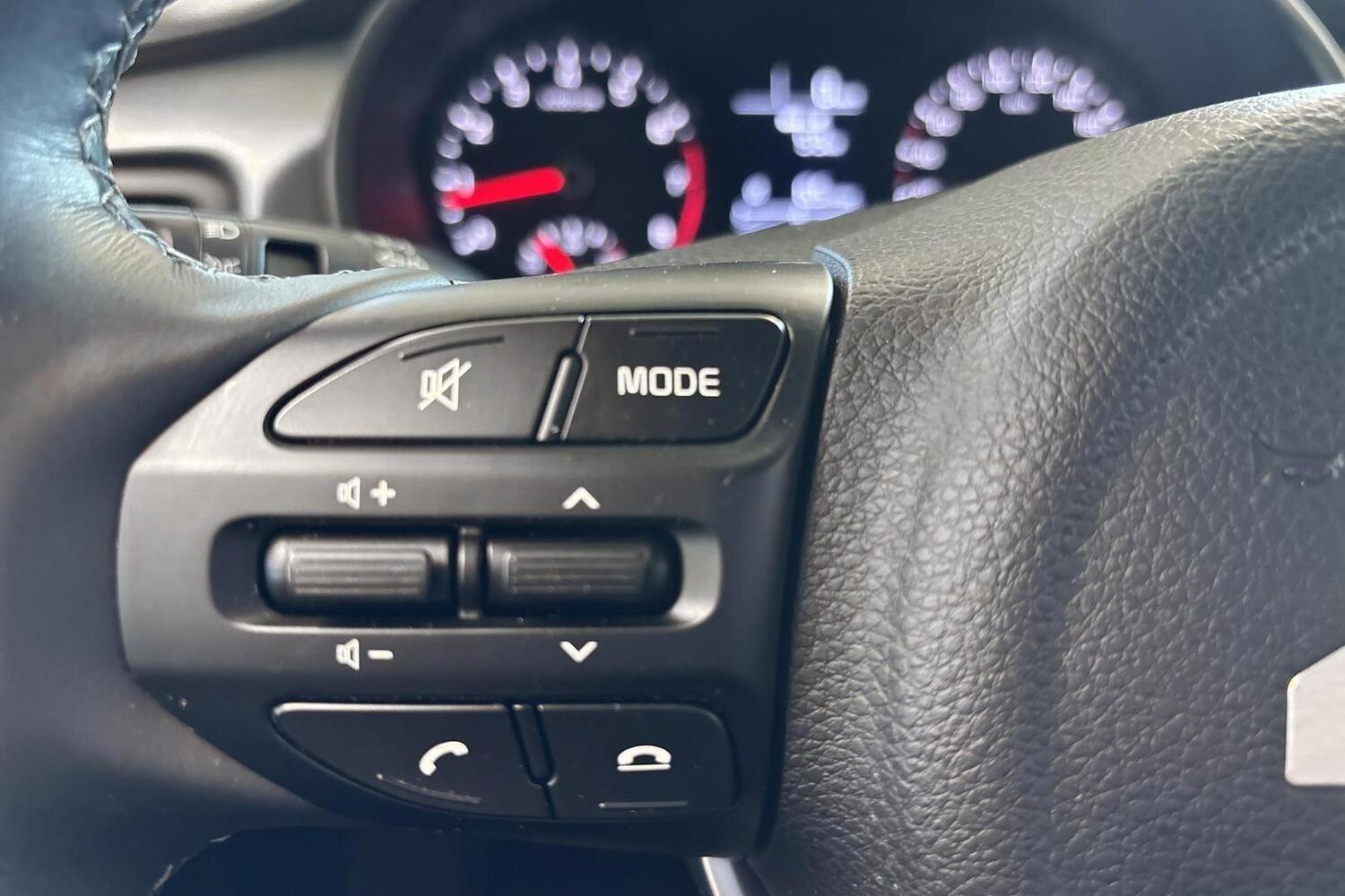 Kia Rio vaihtoauto