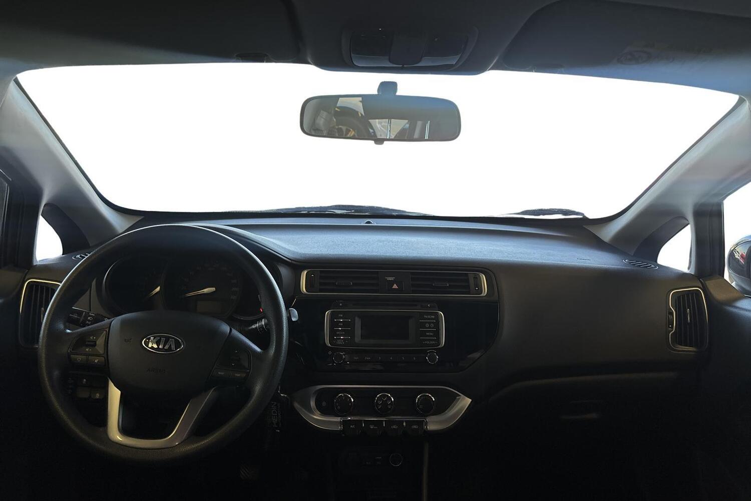 Kia Rio vaihtoauto