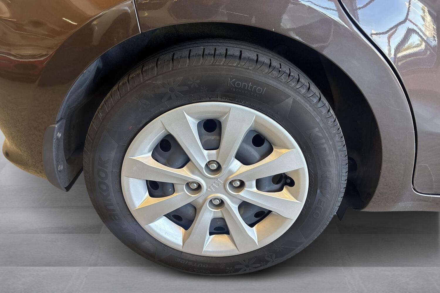 Kia Rio vaihtoauto