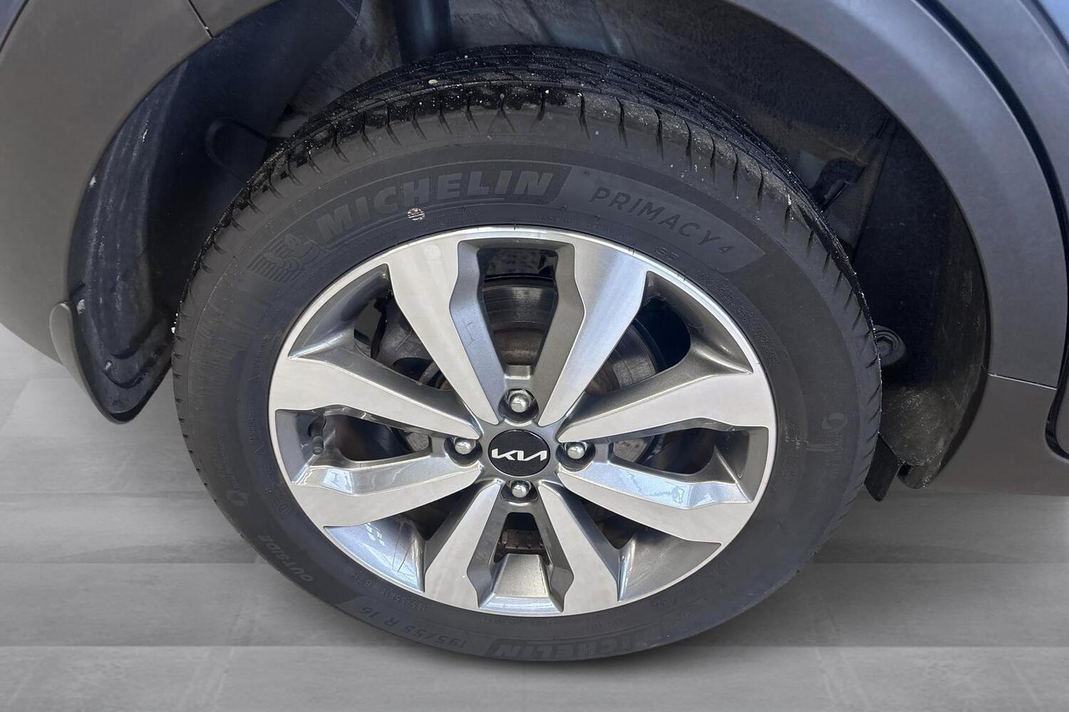 Kia Stonic vaihtoauto