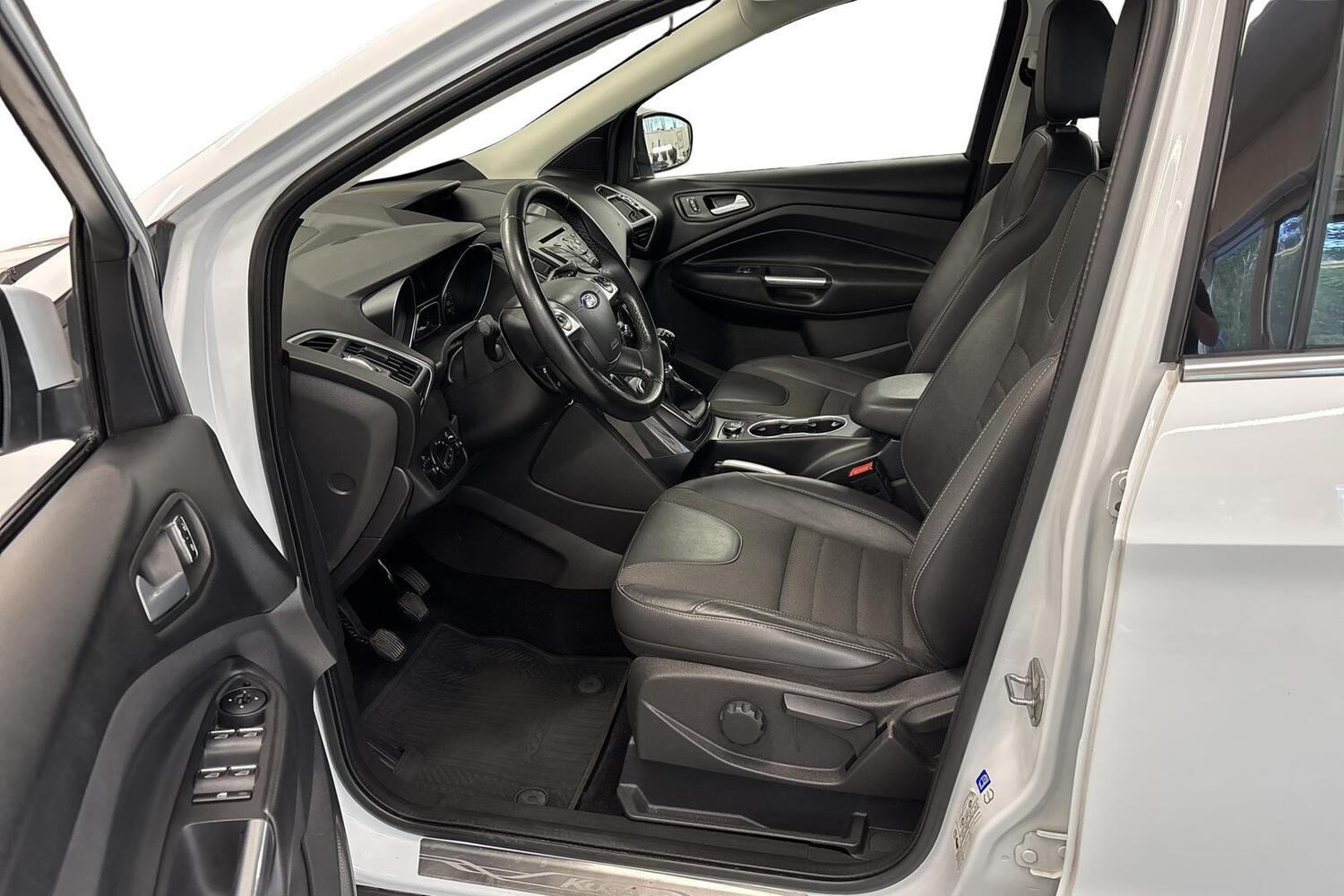Ford Kuga vaihtoauto