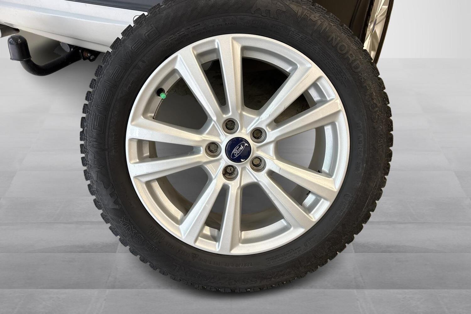 Ford Kuga vaihtoauto