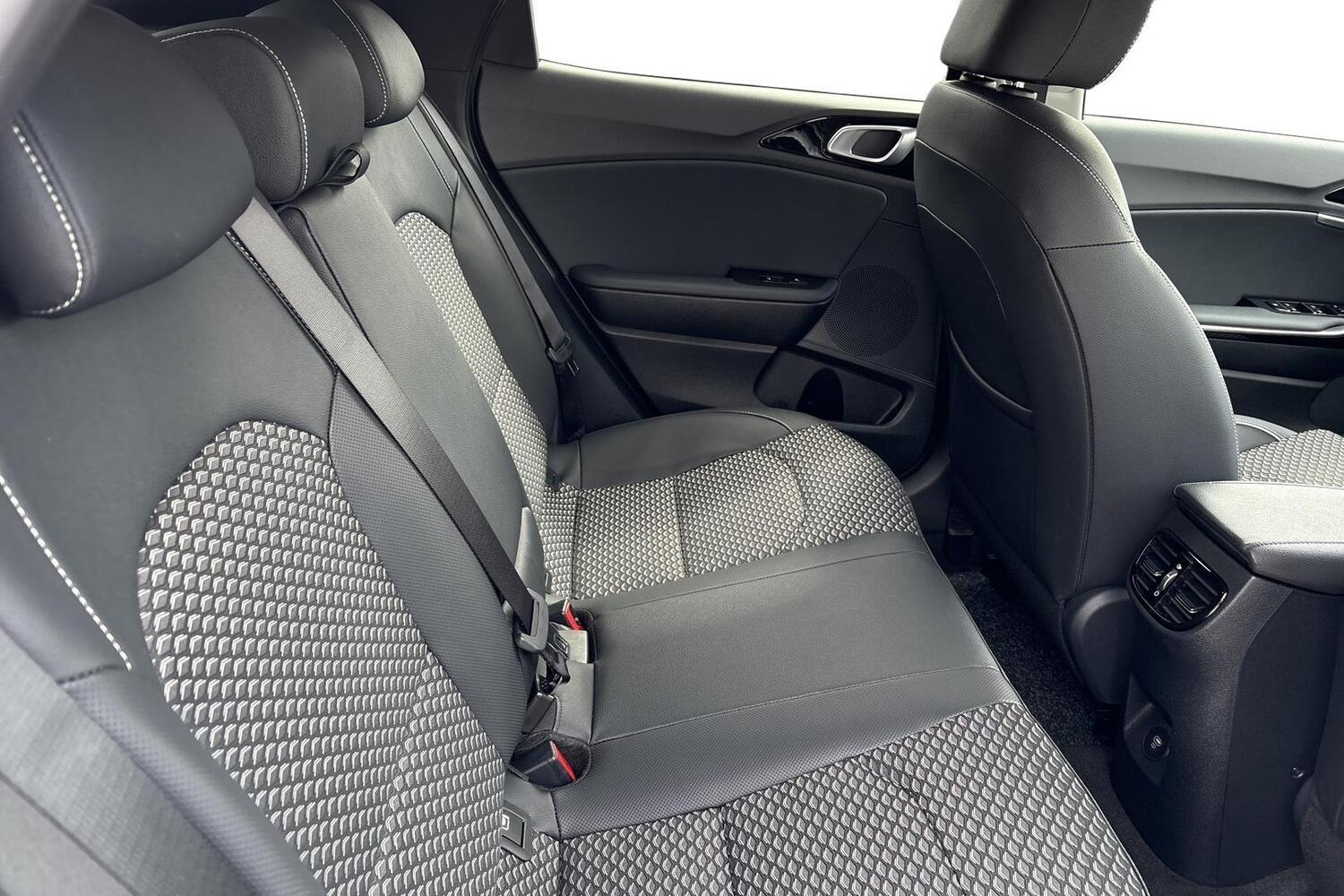 Kia XCeed vaihtoauto