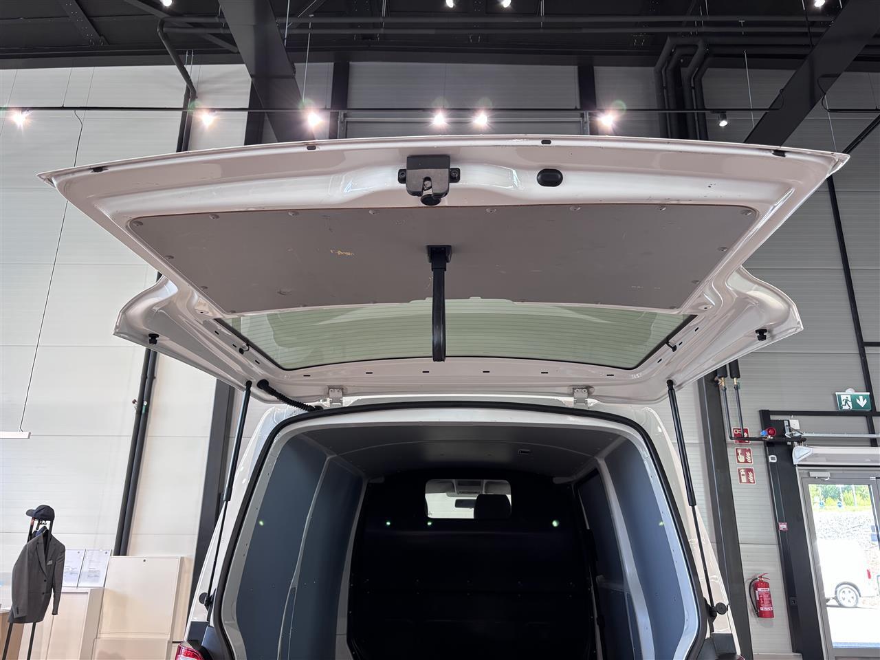 Volkswagen Transporter vaihtoauto