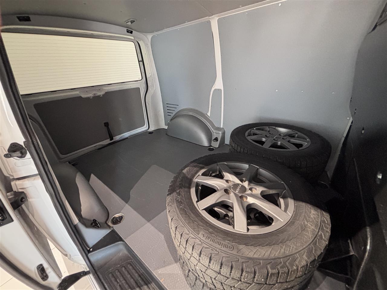 Volkswagen Transporter vaihtoauto