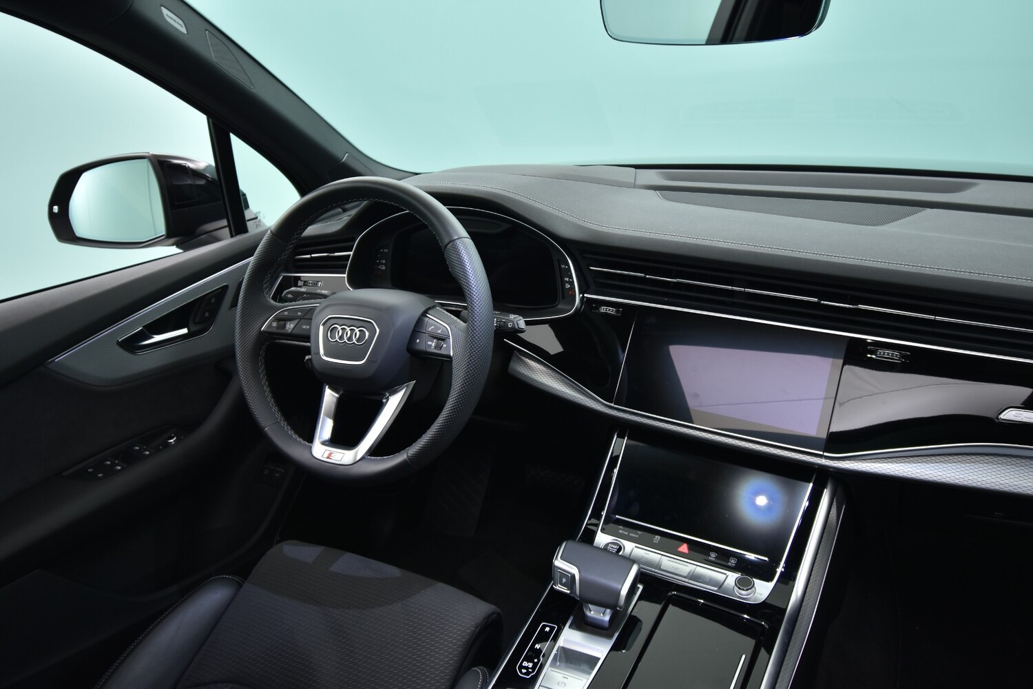 Audi Q7 vaihtoauto