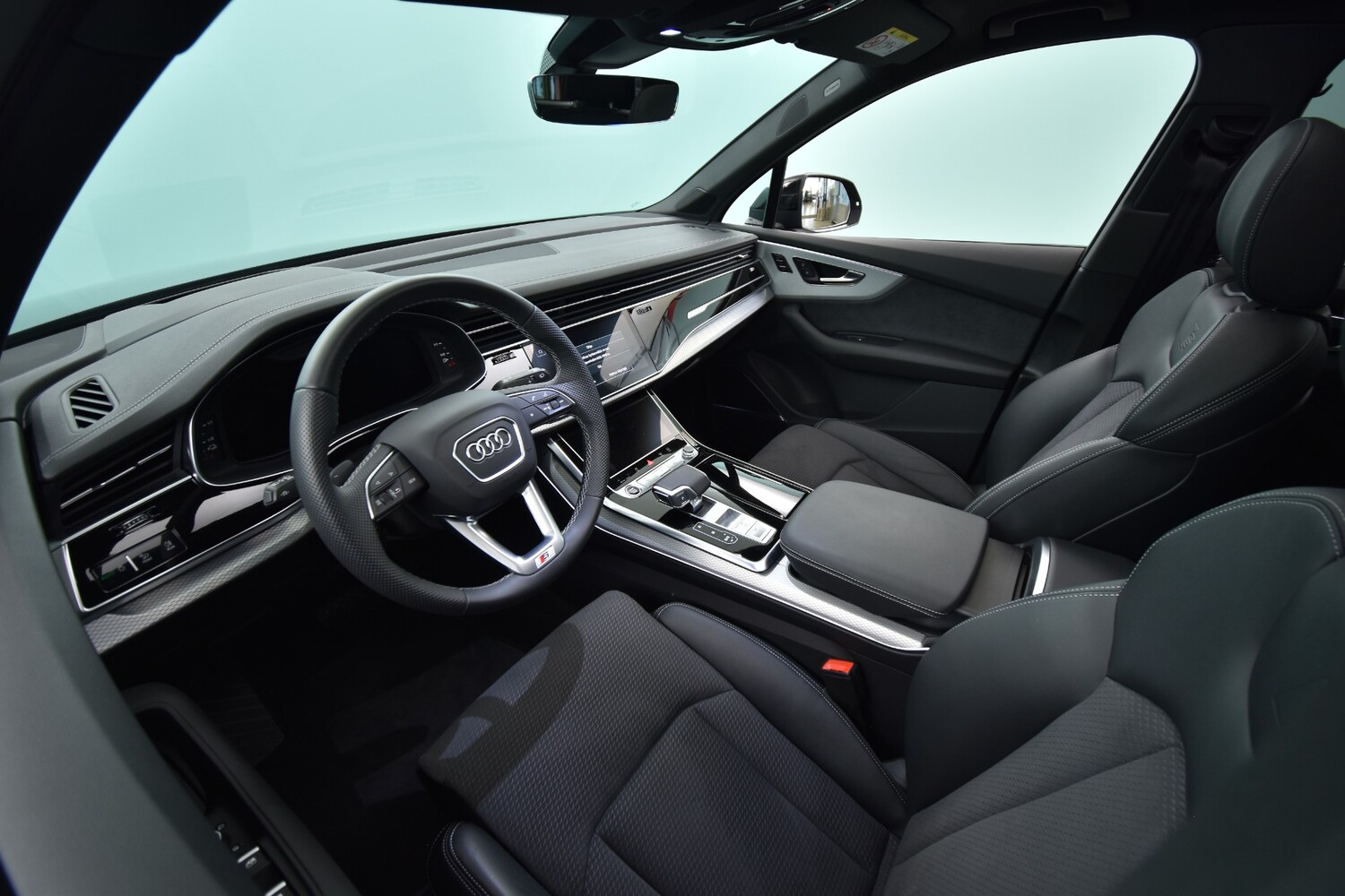 Audi Q7 vaihtoauto