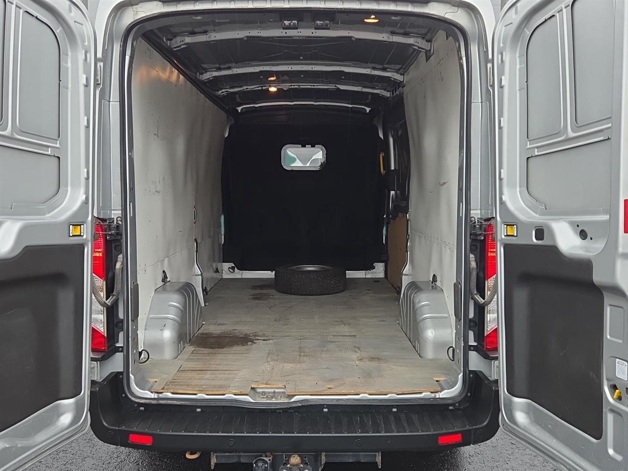Ford Transit vaihtoauto
