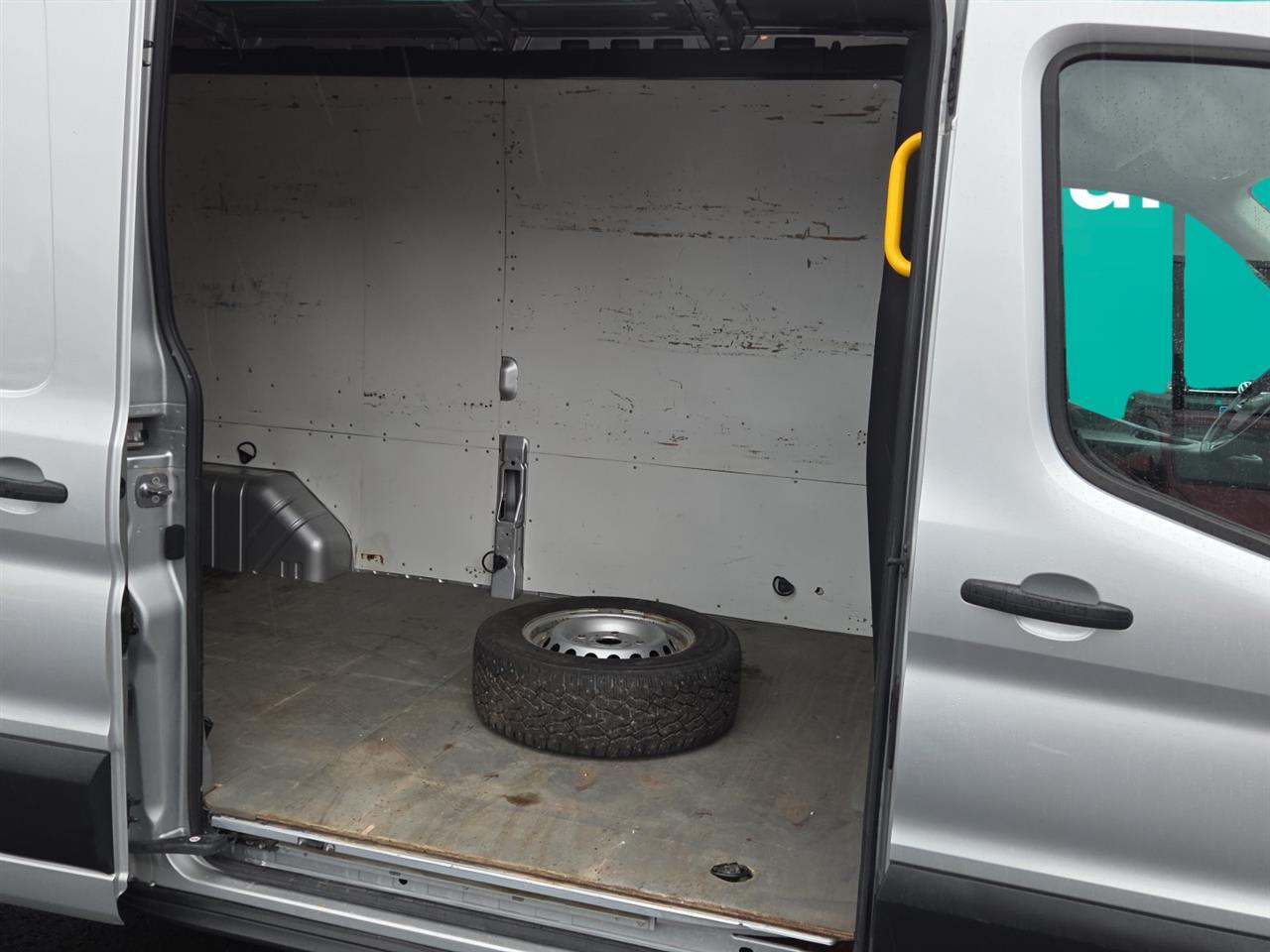 Ford Transit vaihtoauto
