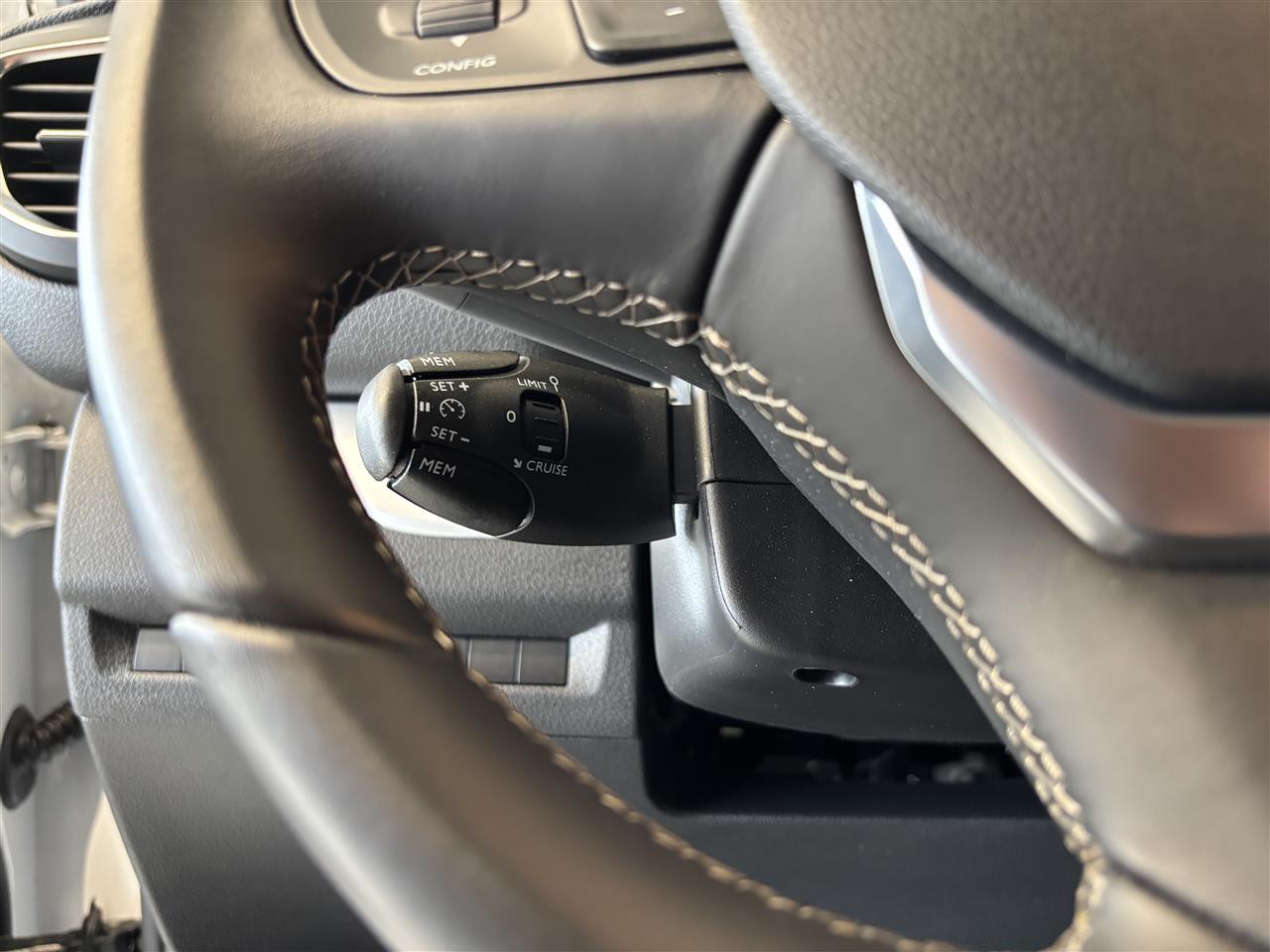 Opel Vivaro-e vaihtoauto
