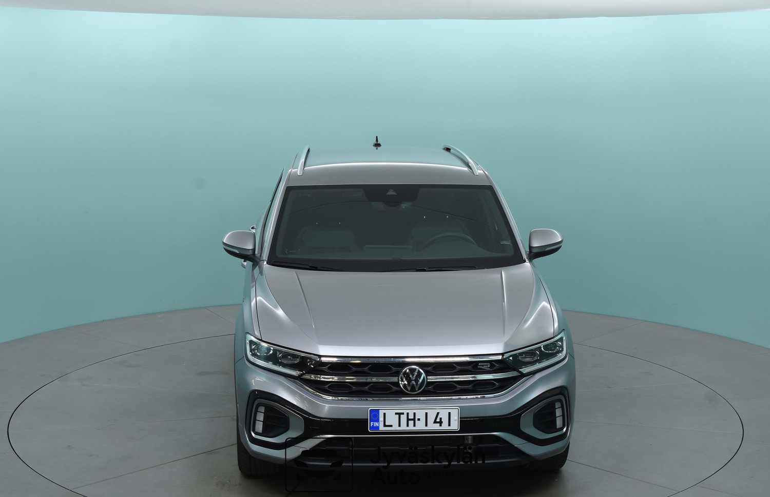 Volkswagen T-Roc vaihtoauto