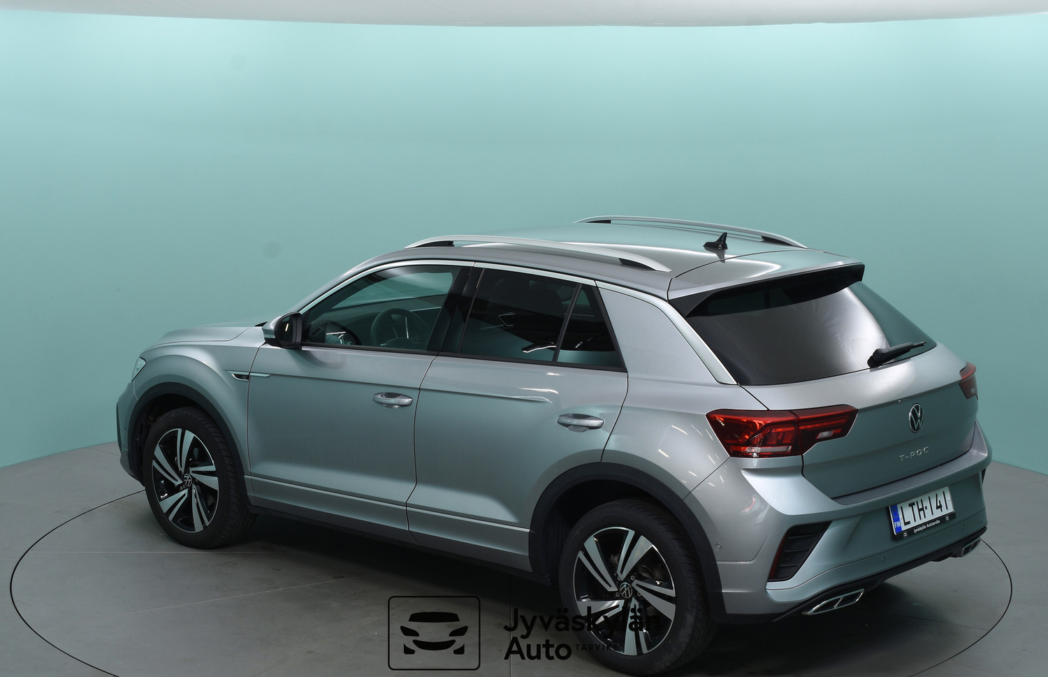 Volkswagen T-Roc vaihtoauto