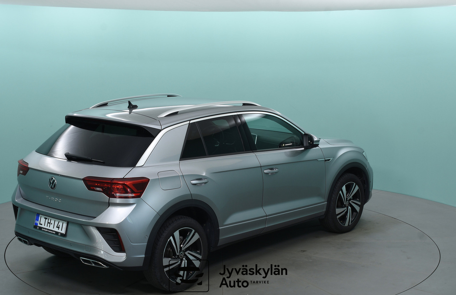 Volkswagen T-Roc vaihtoauto