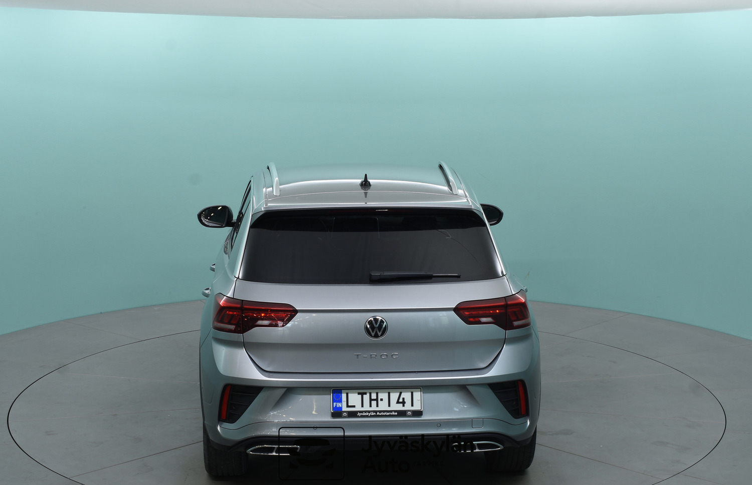 Volkswagen T-Roc vaihtoauto