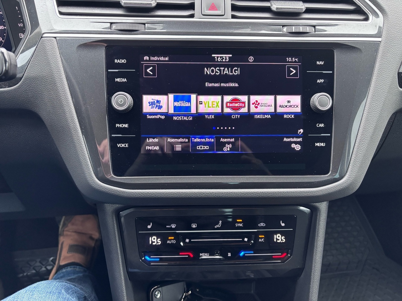 Volkswagen Tiguan vaihtoauto