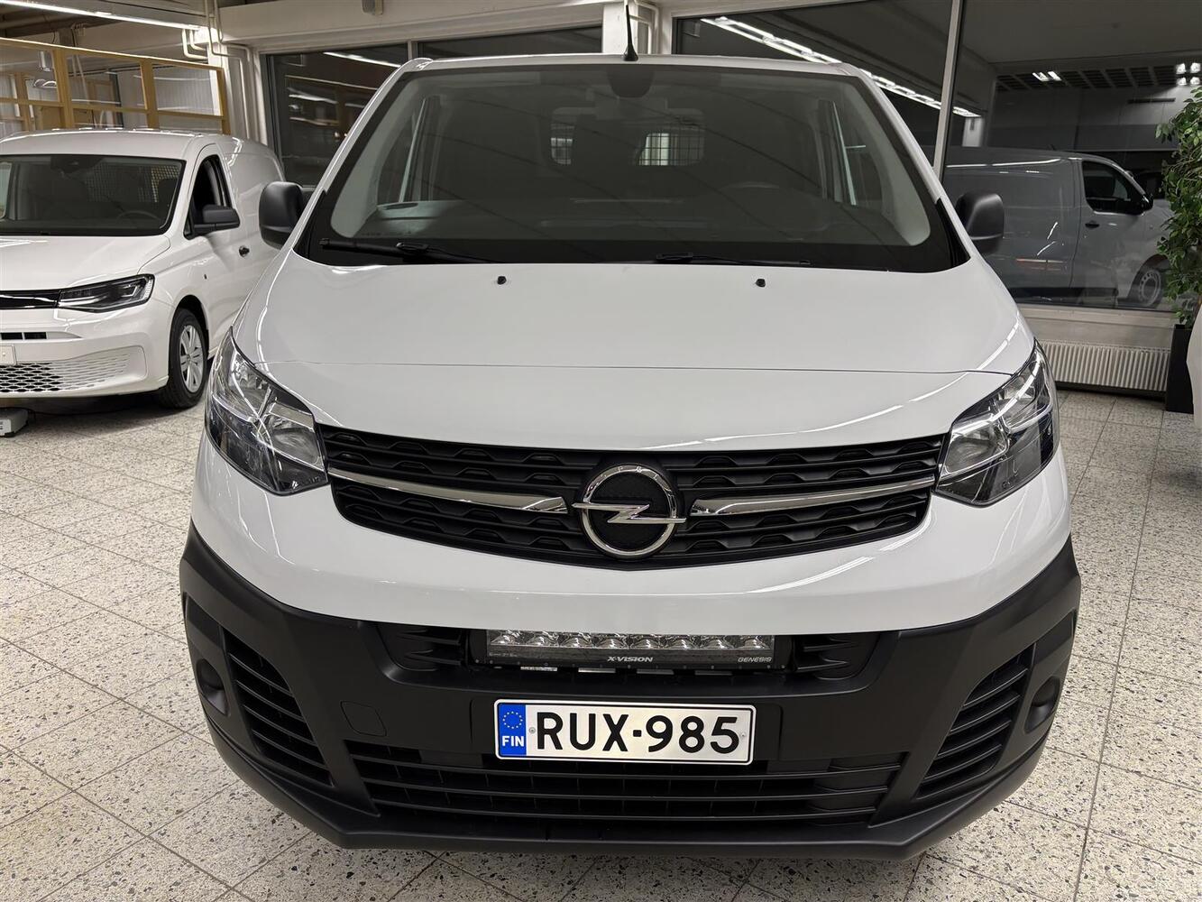 Opel Vivaro vaihtoauto