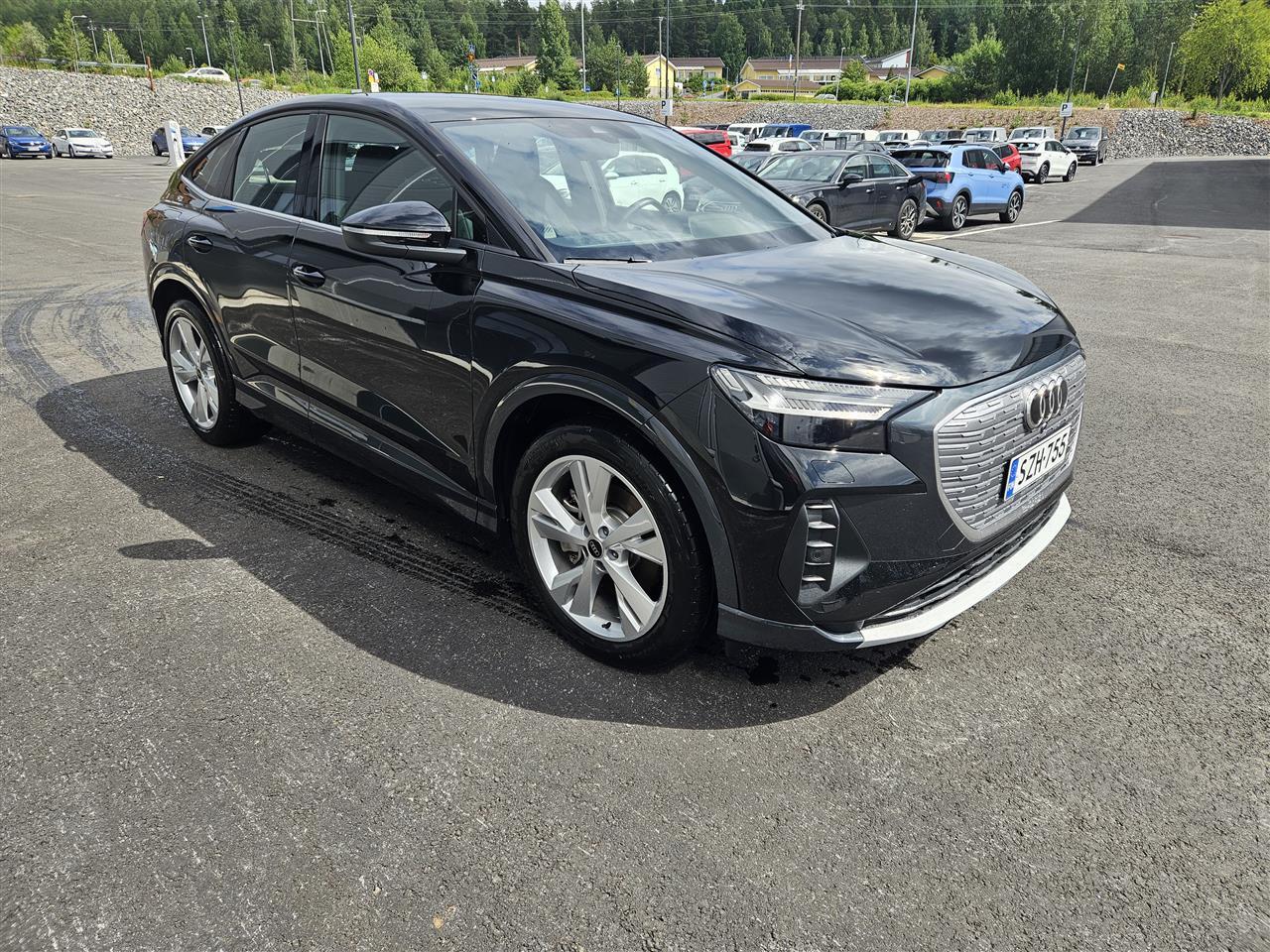 Audi Q4 e-tron vaihtoauto