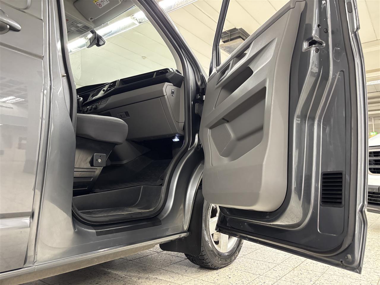 Volkswagen Transporter vaihtoauto