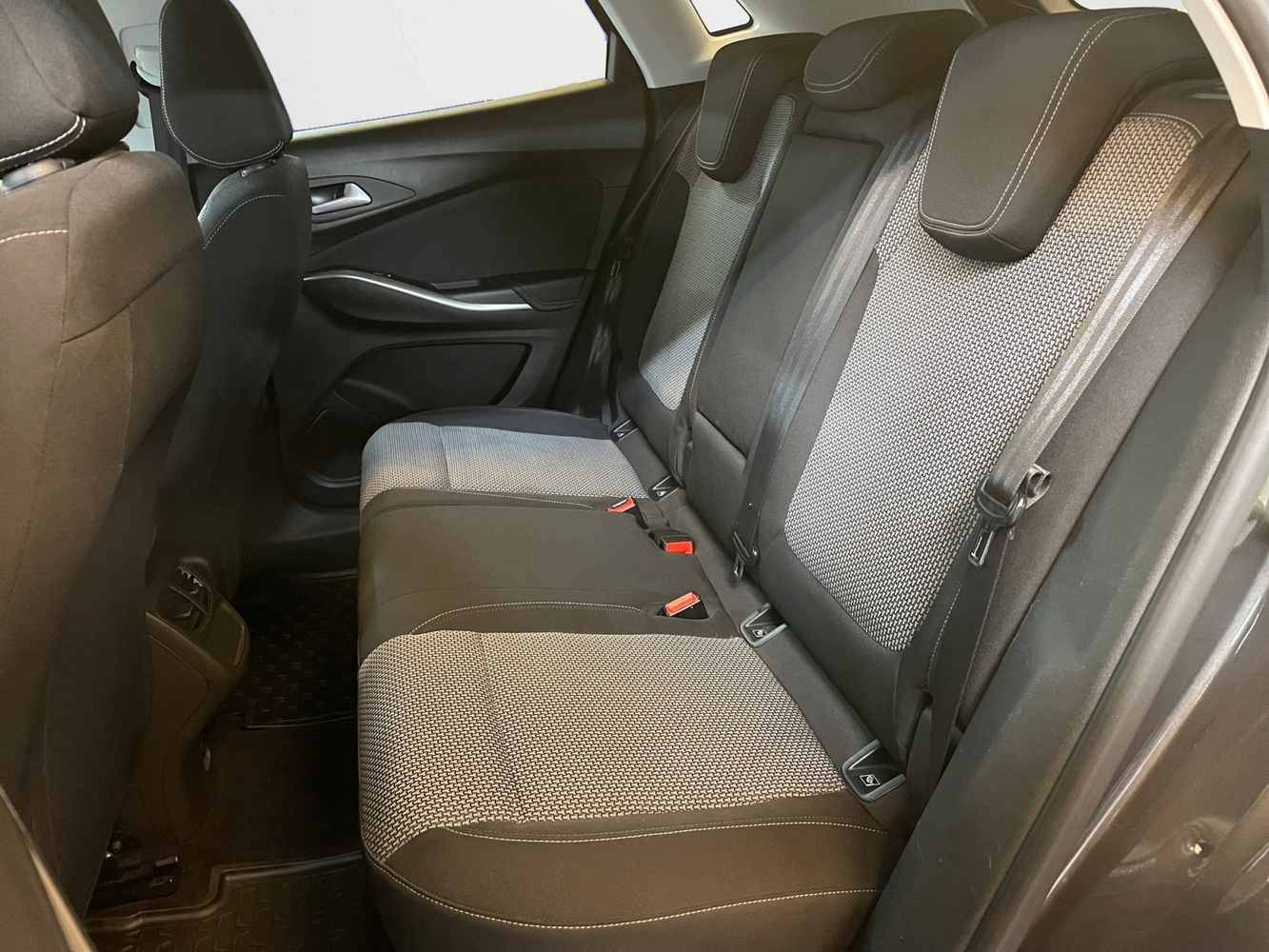 Opel Grandland X vaihtoauto