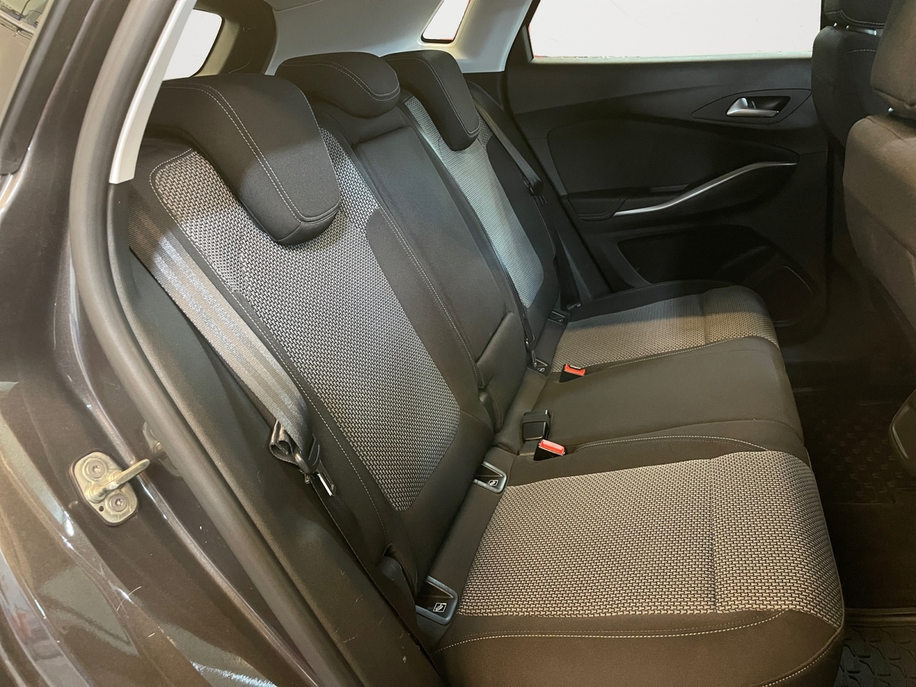 Opel Grandland X vaihtoauto