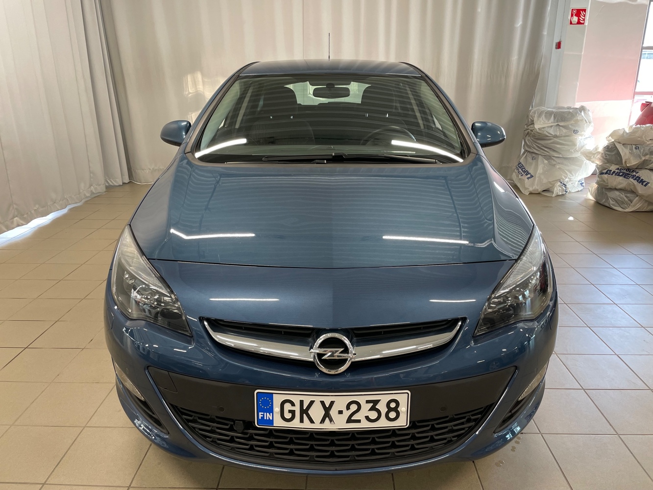 Opel Astra vaihtoauto