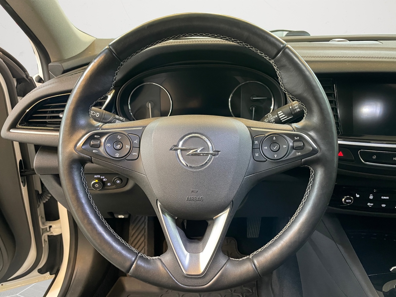 Opel Insignia vaihtoauto
