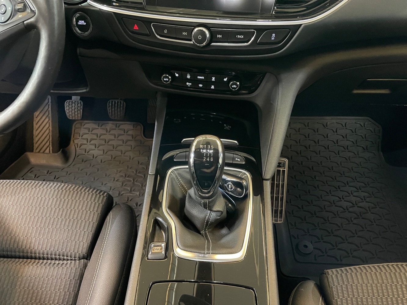 Opel Insignia vaihtoauto