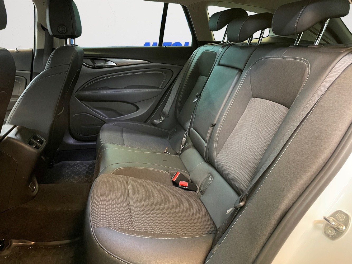 Opel Insignia vaihtoauto