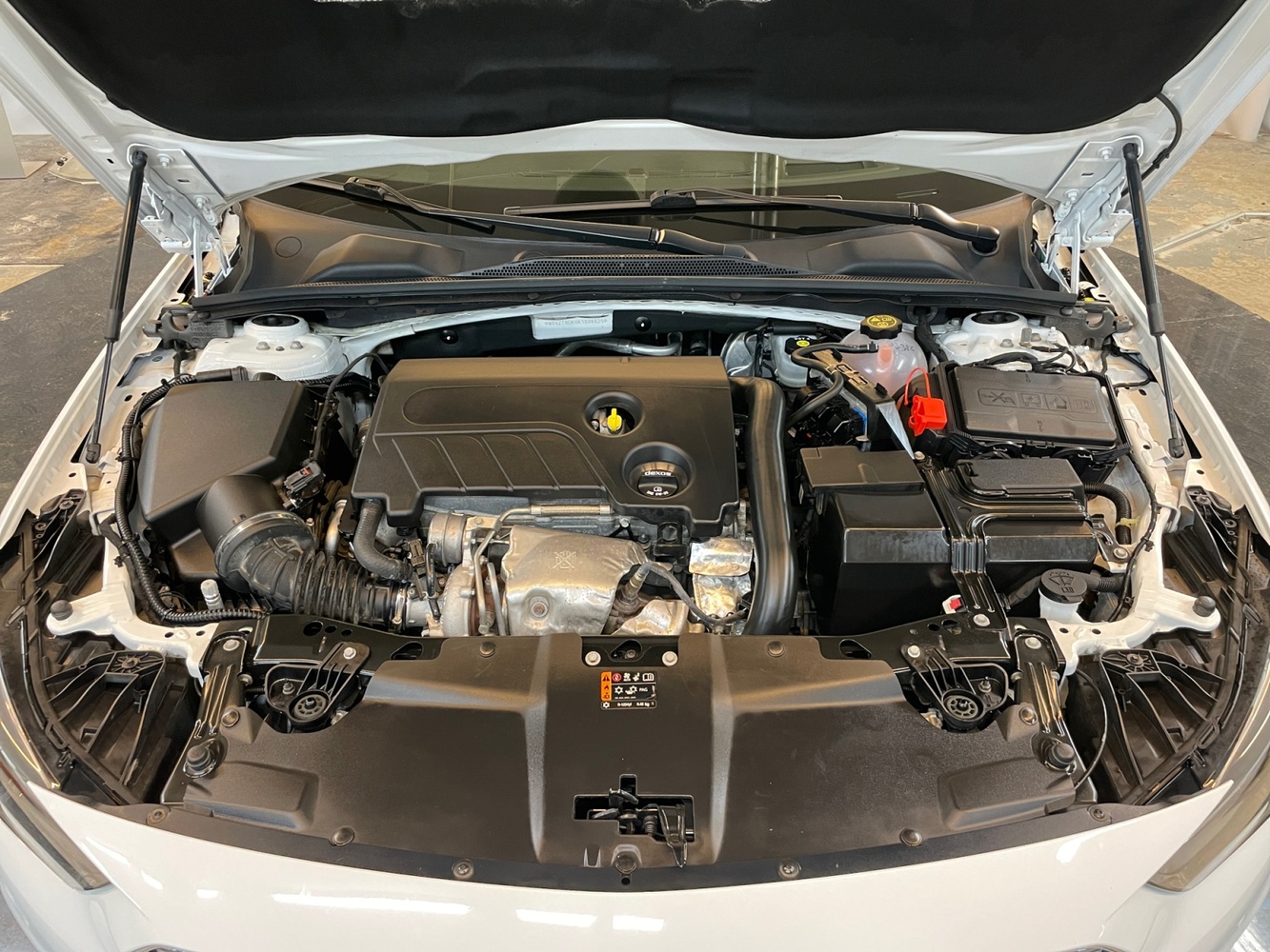 Opel Insignia vaihtoauto