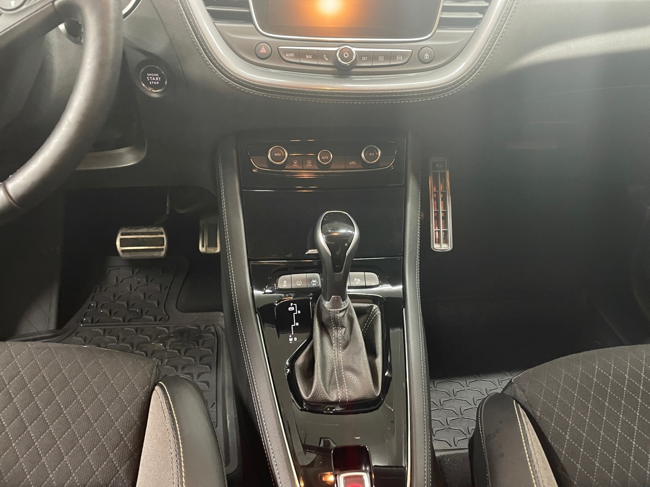 Opel Grandland X vaihtoauto