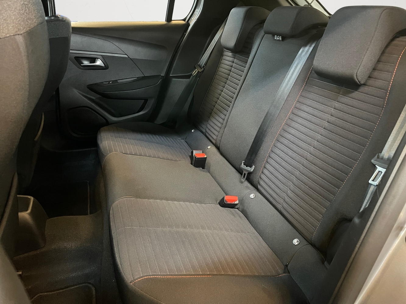 Peugeot 208 vaihtoauto