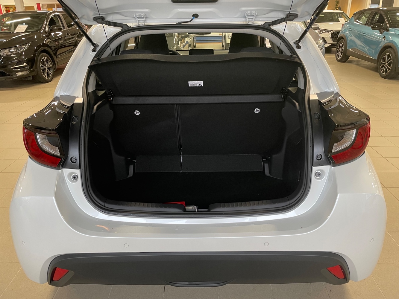 Mazda Mazda2 Hybrid vaihtoauto