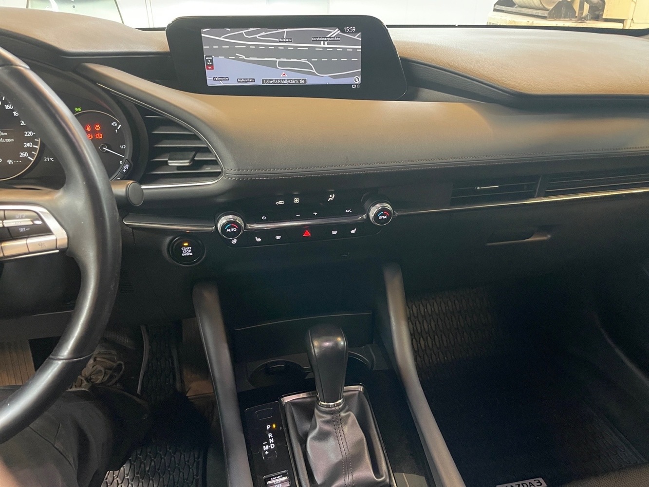Mazda 3 vaihtoauto